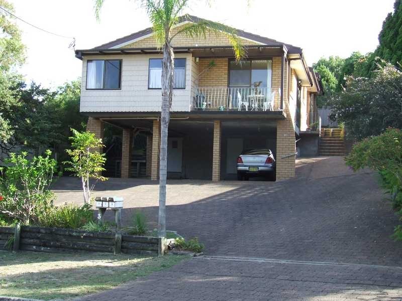 2/3 Leslie Street, Shoal Bay NSW 2315