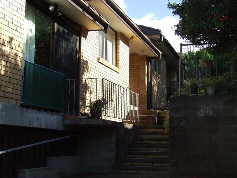 2/3 Leslie Street, Shoal Bay NSW 2315