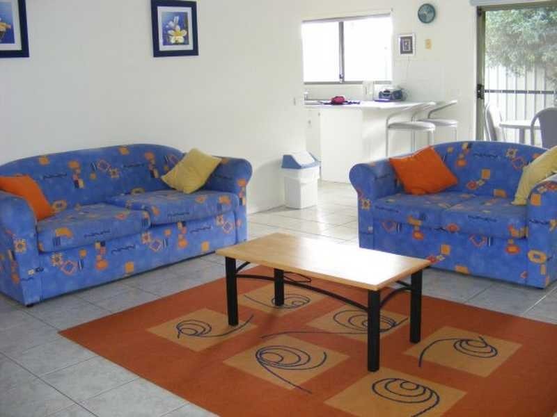 2/203 Rocky Pt Rd, Fingal Bay NSW 2315