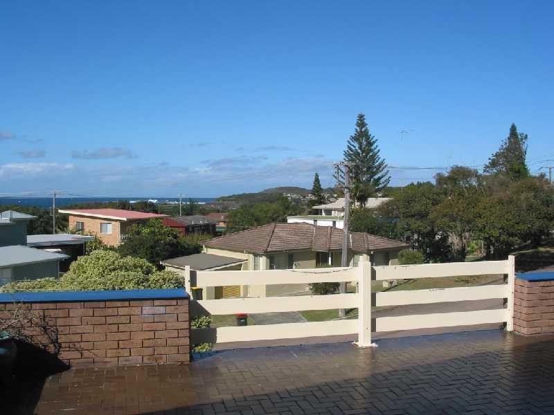 Apartment 1/6 Lentara Street, Fingal Bay NSW 2315