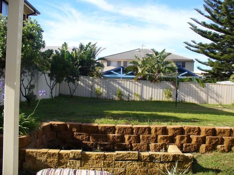 17 Fitzroy Street, Anna Bay NSW 2316