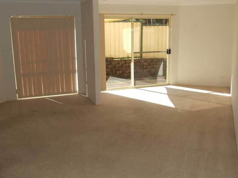 2/112 Rocky Point Rd, Fingal Bay NSW 2315