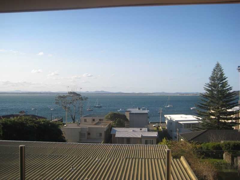 14/6-8 Tomaree Rd, Shoal Bay NSW 2315