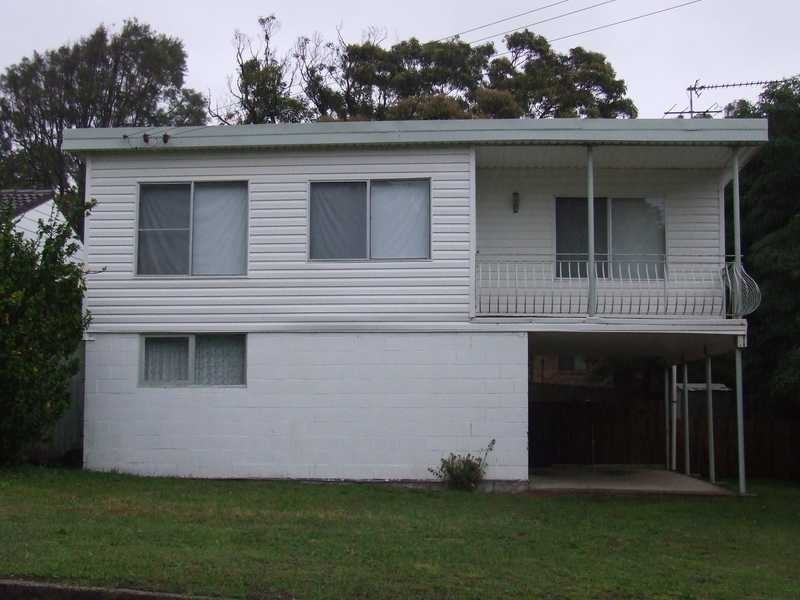 12 Lionel Avenue, Shoal Bay NSW 2315