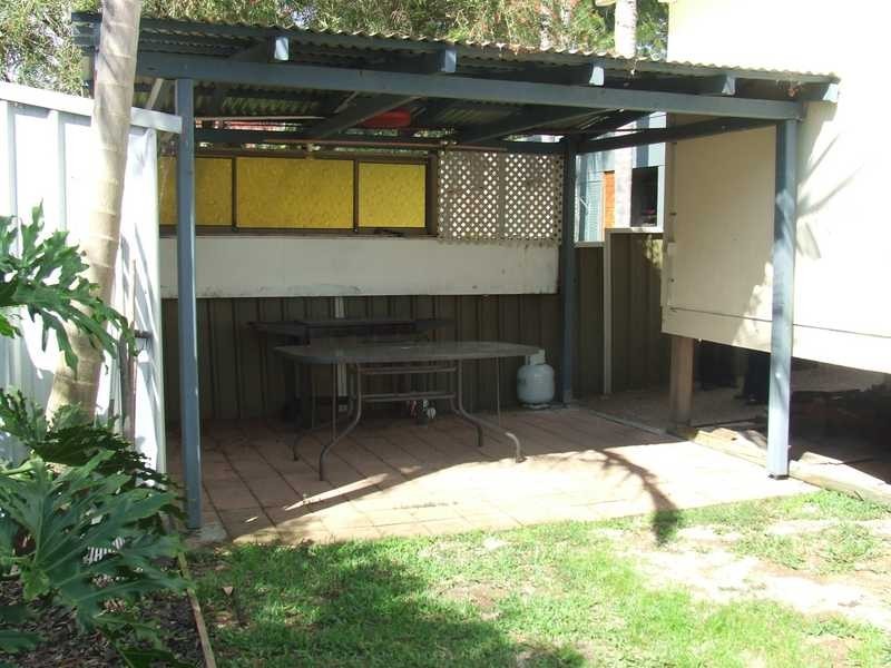 1 Loyd Lane, Shoal Bay NSW 2315