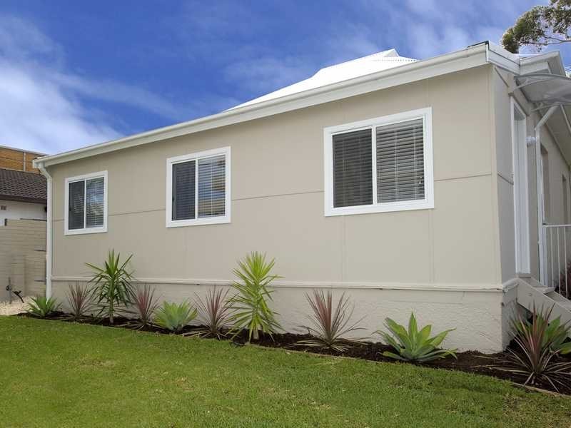 12 Tomaree Rd, Shoal Bay NSW 2315