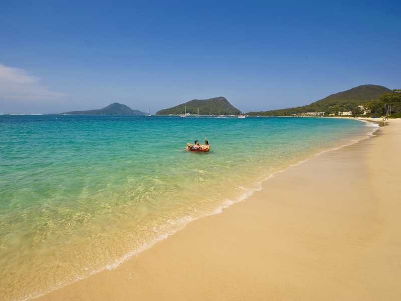 12 Tomaree Rd, Shoal Bay NSW 2315