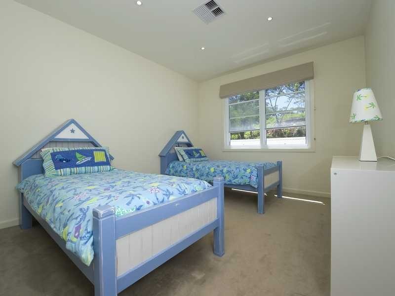 16 Reflections Drive, One Mile NSW 2316