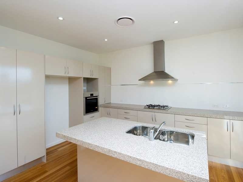 5 Vista Avenue, Soldiers Point NSW 2317