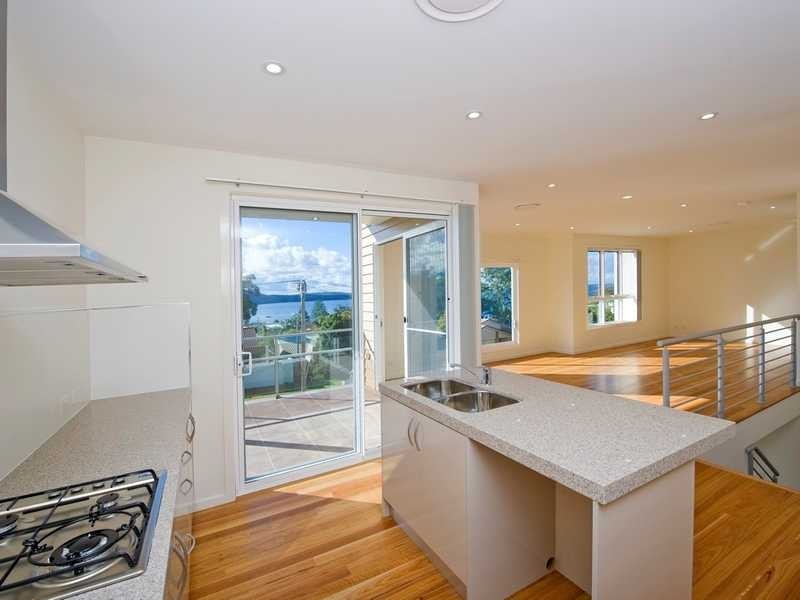 5 Vista Avenue, Soldiers Point NSW 2317