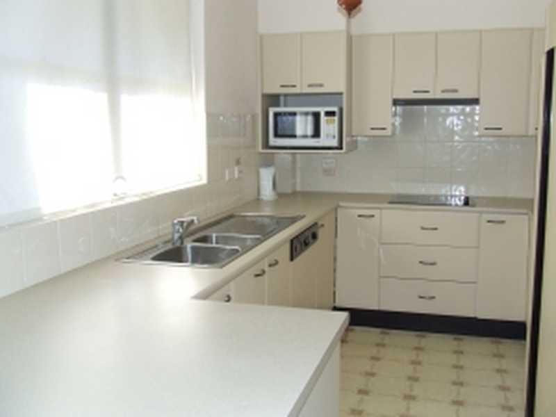 8 Kurrawa Close, Nelson Bay NSW 2315