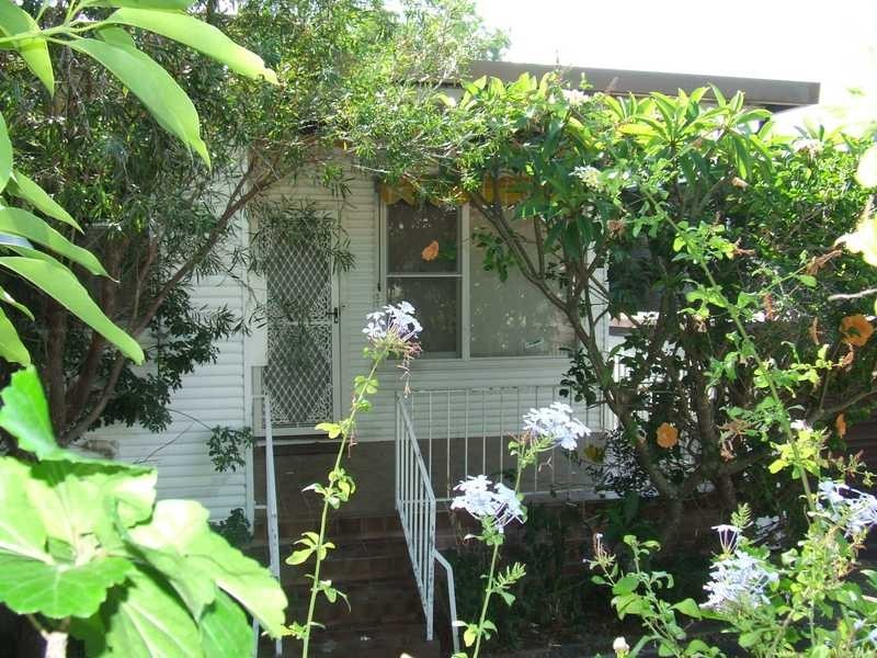 37 Leonard Avenue, Shoal Bay NSW 2315