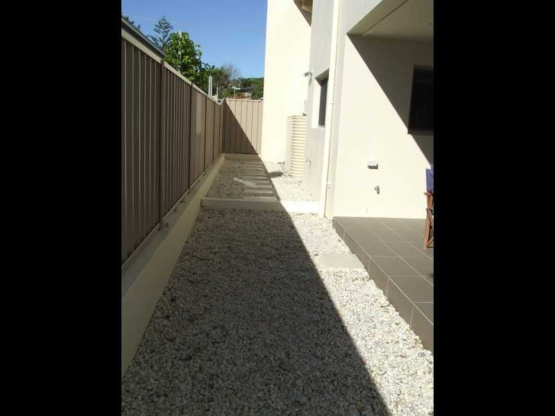2/9 Bent Street, Fingal Bay NSW 2315