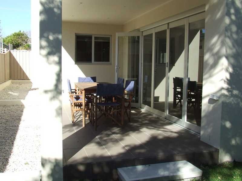 2/9 Bent Street, Fingal Bay NSW 2315