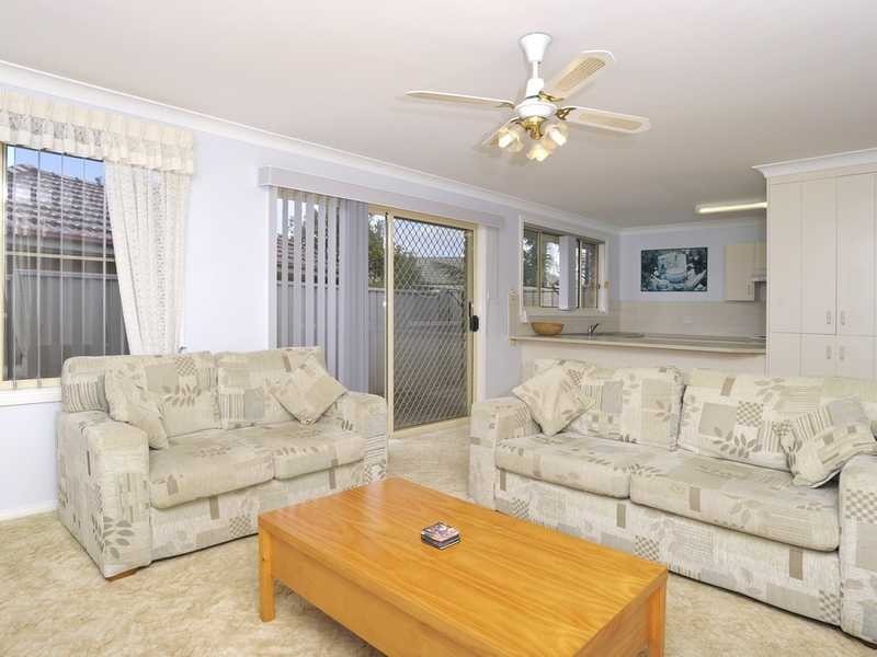 1/14 Pebble Parade, Fingal Bay NSW 2315