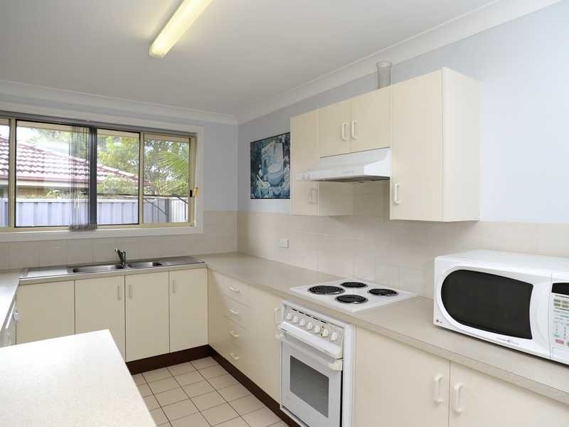 1/14 Pebble Parade, Fingal Bay NSW 2315