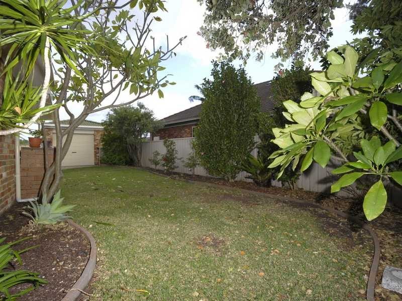 1/14 Pebble Parade, Fingal Bay NSW 2315