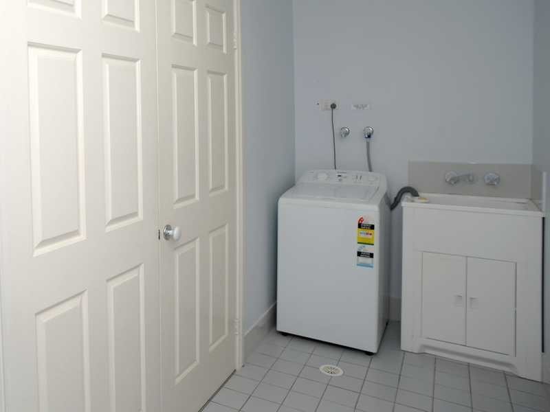 1/14 Pebble Parade, Fingal Bay NSW 2315