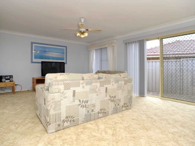 1/14 Pebble Parade, Fingal Bay NSW 2315