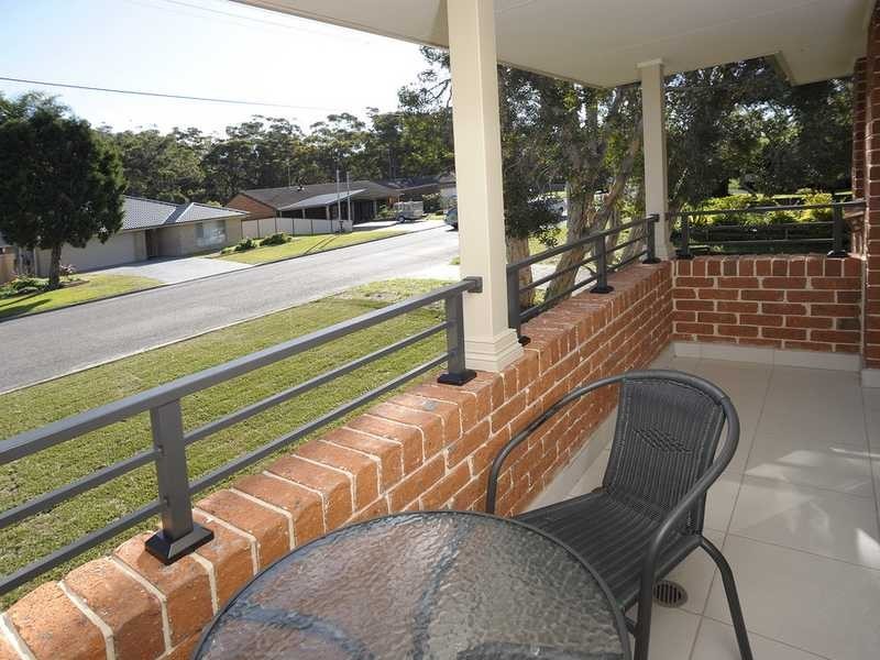 77 Government Rd, Nelson Bay NSW 2315