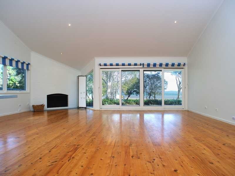 26 Cromarty Road, Soldiers Point NSW 2317
