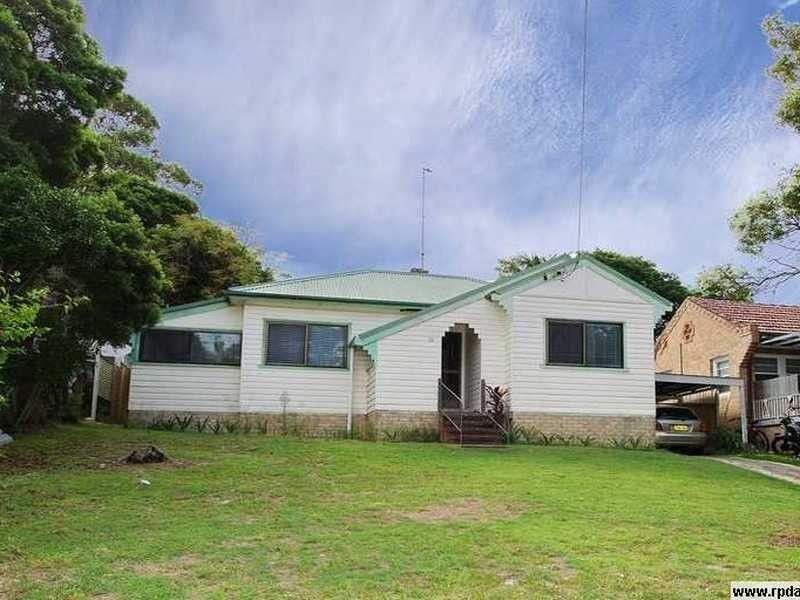 22 Tomaree Rd, Shoal Bay NSW 2315