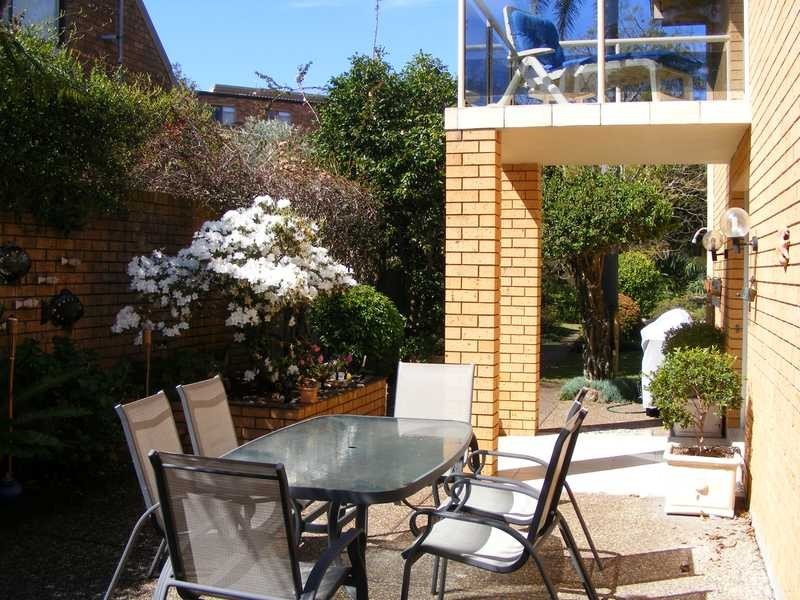 18 Voyager Cl, Nelson Bay NSW 2315