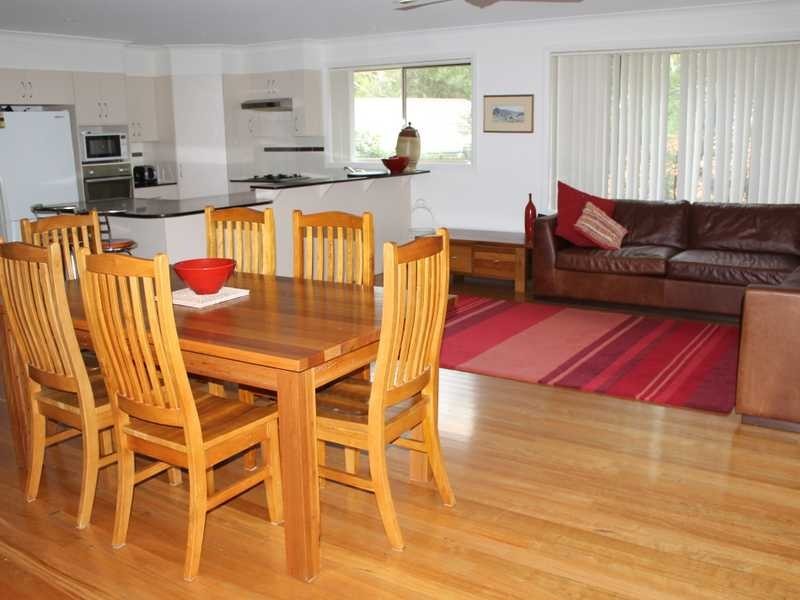 4a Canomii Cl, Nelson Bay NSW 2315