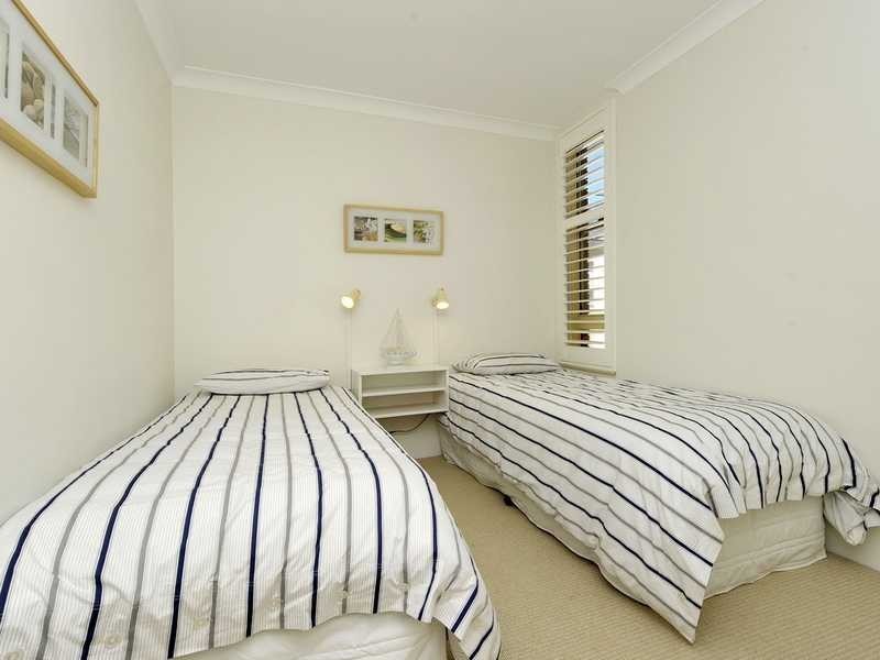 4 South Pacific Shoal Bay Rd, Shoal Bay NSW 2315