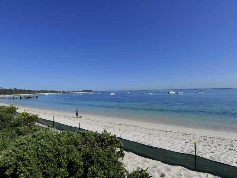 4 South Pacific Shoal Bay Rd, Shoal Bay NSW 2315