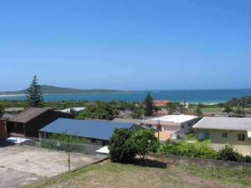 17 Garuwa Street, Fingal Bay NSW 2315