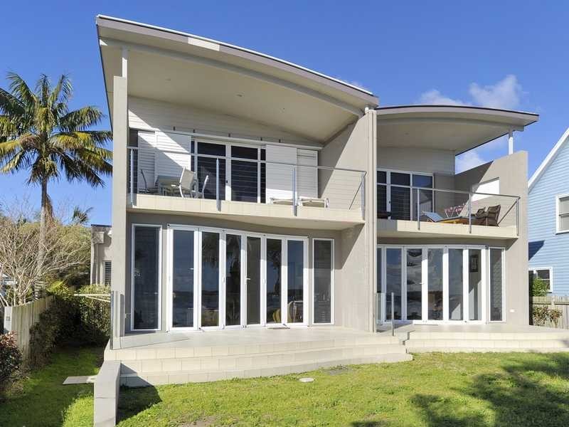 22 Sunset Boulevarde, Soldiers Point NSW 2317