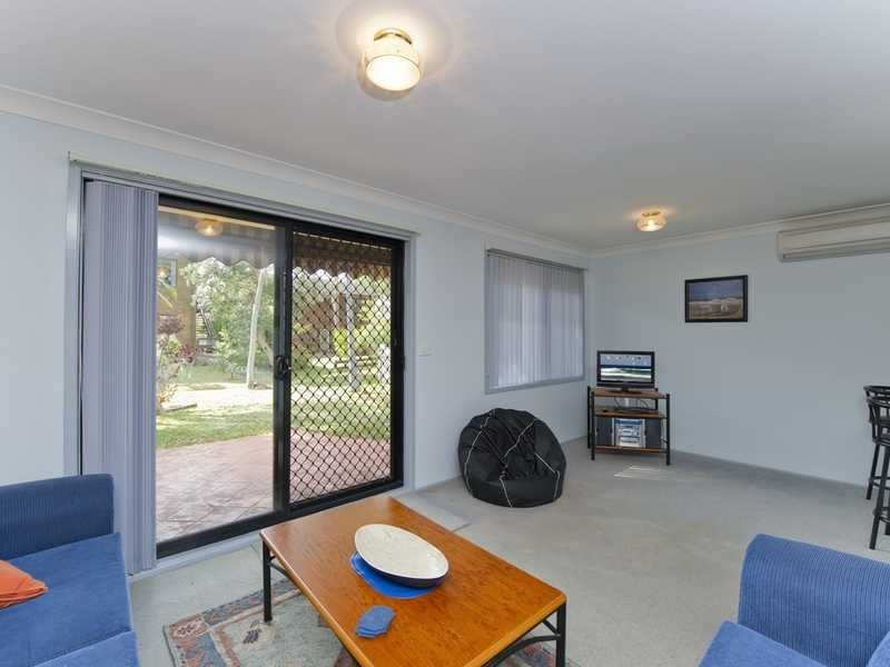 1/12 Voyager Cl, Nelson Bay NSW 2315