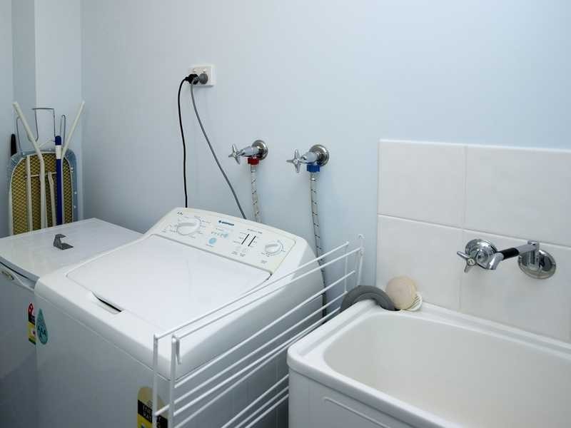 1/12 Voyager Cl, Nelson Bay NSW 2315