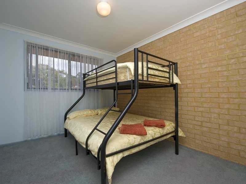 1/12 Voyager Cl, Nelson Bay NSW 2315