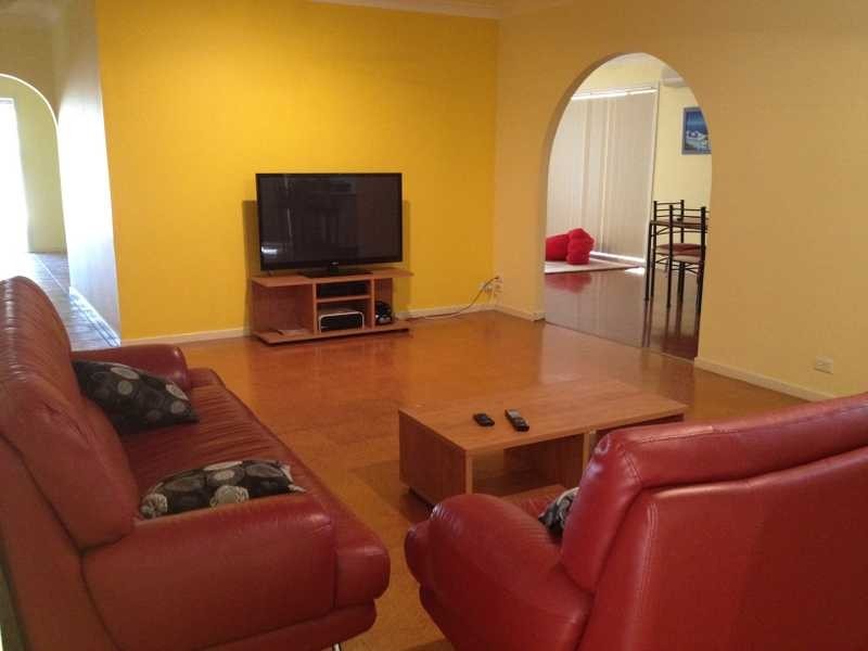 120 Government Rd, Shoal Bay NSW 2315