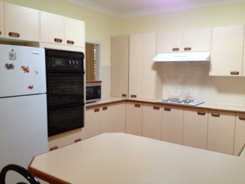 120 Government Rd, Shoal Bay NSW 2315