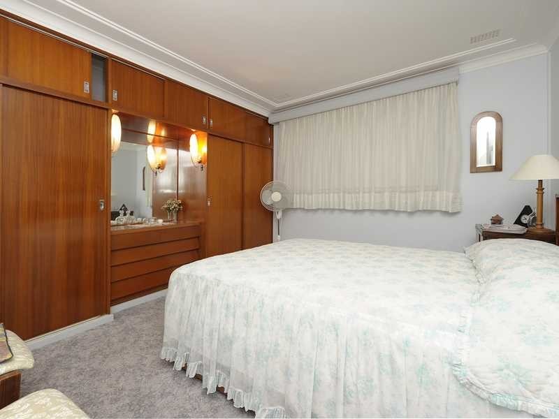99 Shoal Bay Rd, Shoal Bay NSW 2315