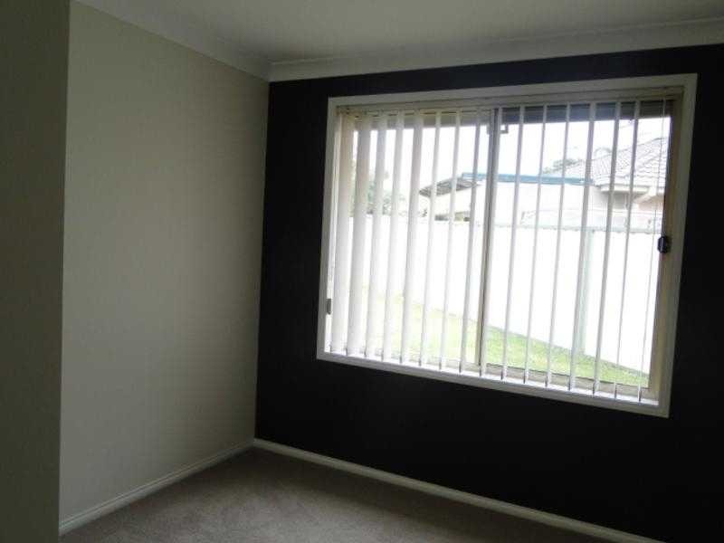 2/135 Port Stephens Dr, Salamander Bay NSW 2317