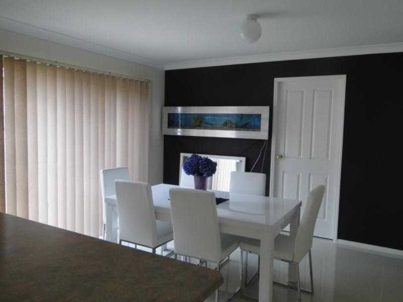 2/135 Port Stephens Dr, Salamander Bay NSW 2317