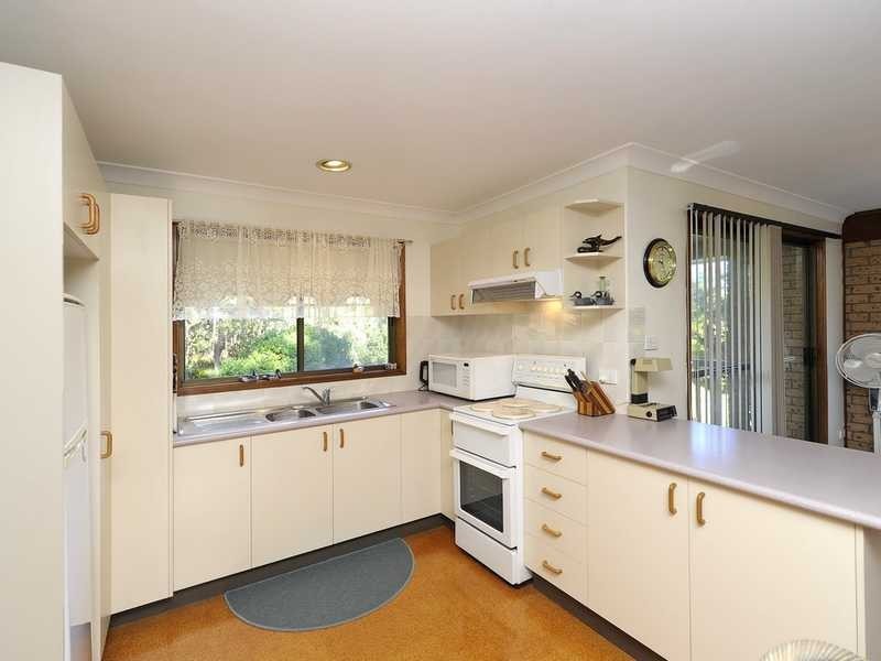 2a Canomii Cl, Nelson Bay NSW 2315