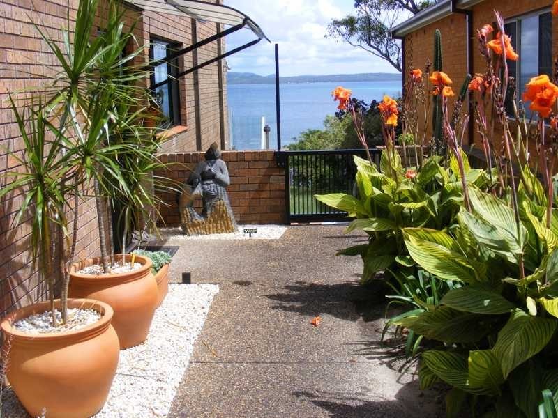 1/10 Magnus St, Nelson Bay NSW 2315