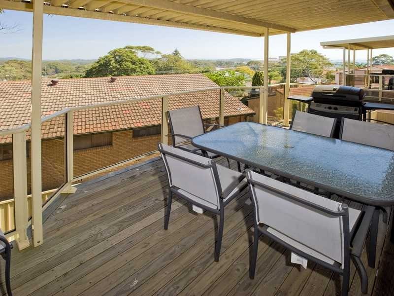 Unit 3/2 Victor Parade, Shoal Bay NSW 2315