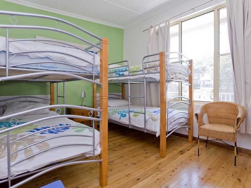 Unit 3/2 Victor Parade, Shoal Bay NSW 2315