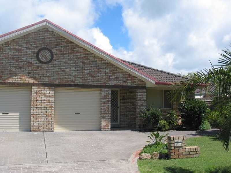2/12 Whitesands Road, Fingal Bay NSW 2315