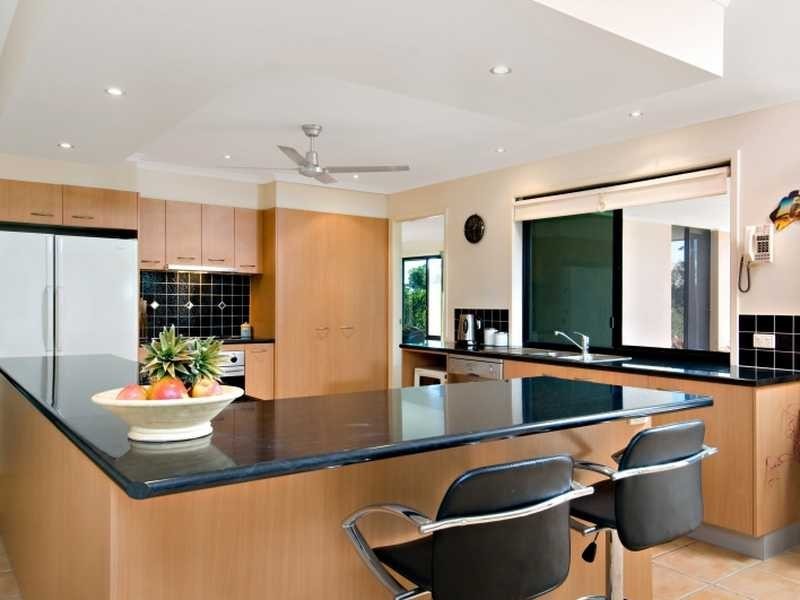 6 Sandleigh Crescent, Sippy Downs QLD 4556