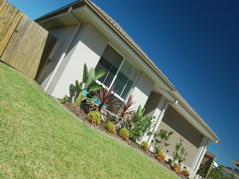 6 Maplespring Street, Sippy Downs QLD 4556