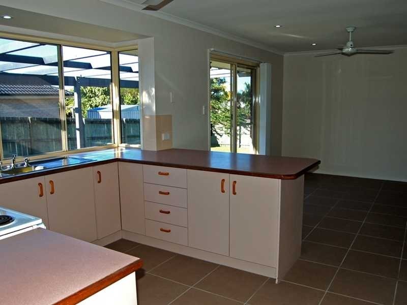 28 James Cook Drive, Sippy Downs QLD 4556