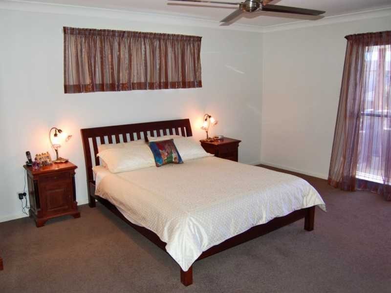 6 Alpinia Street, Sippy Downs QLD 4556