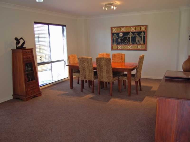 6 Alpinia Street, Sippy Downs QLD 4556
